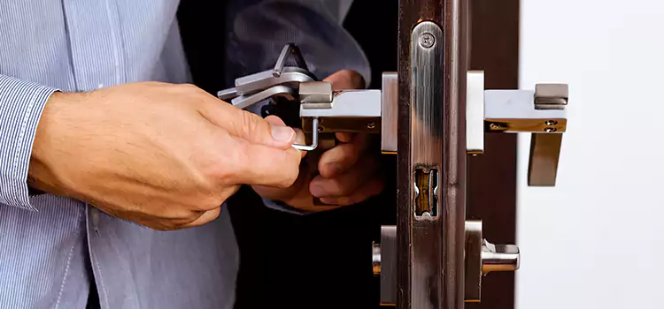 Commercial Door Lock Repair Woodstock