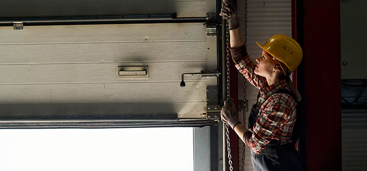Addressing Common Garage Door Stoppage Issues in Woodstock, IL